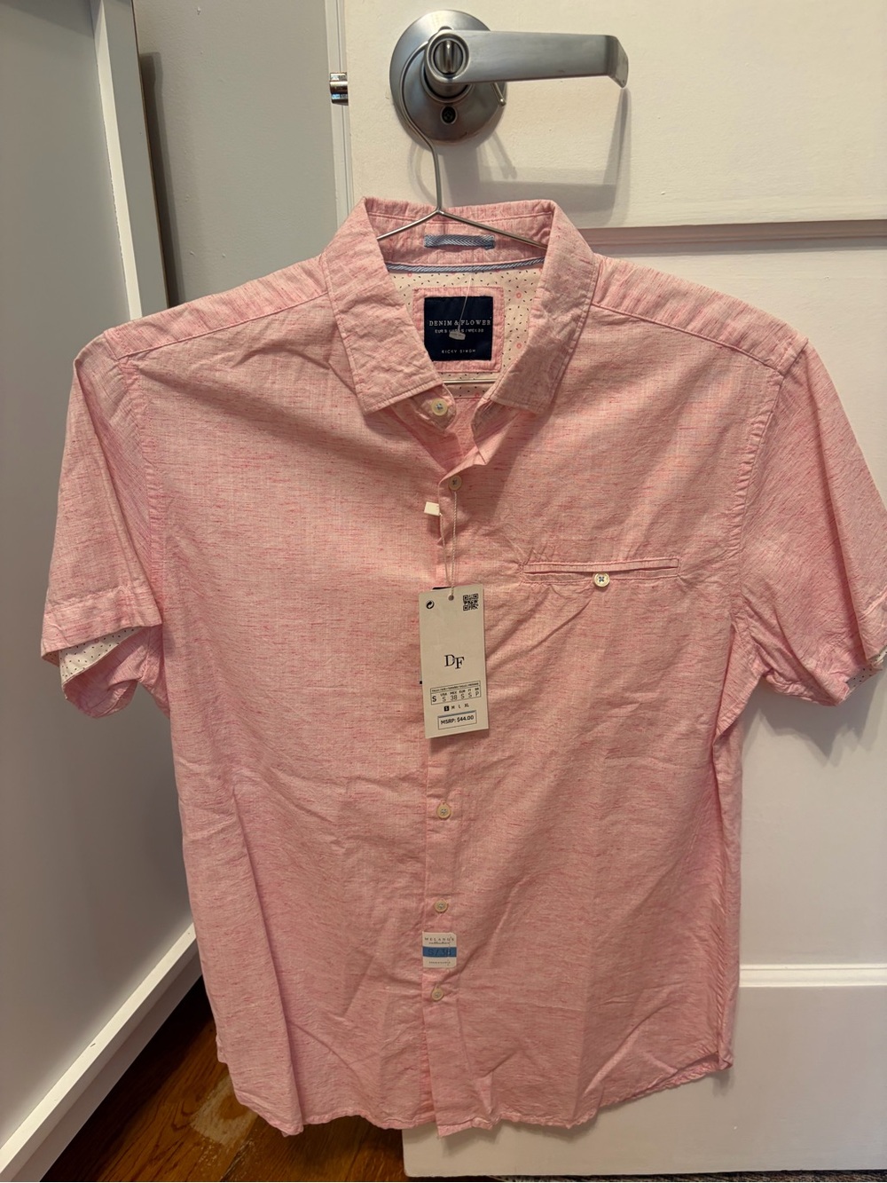 NWT Denim & Flower Short-Sleeve Button-Down Shirt